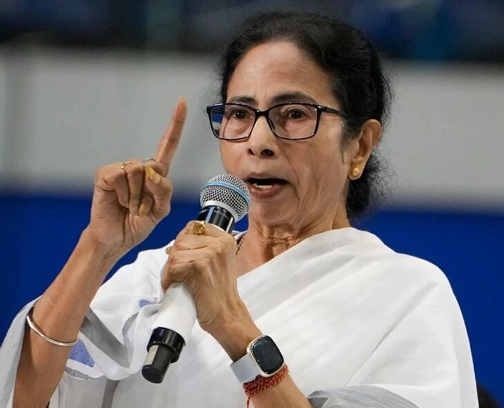 মমতার প্রতিশ্রুতি কর্মসংস্থান ও দুয়ারে স্বাস্থ্য