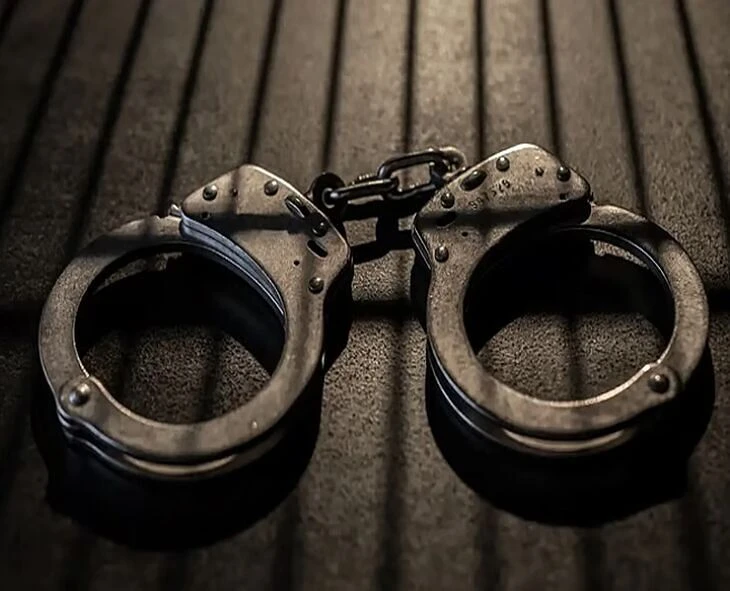 নারী নির্যাতনে গ্রেফতার সিভিক ভলান্টিয়ার