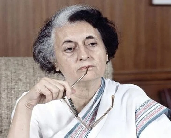 लोकसभा सीटों की संख्या बढ़ाने पर इंदिरा गांधी ने आखिर क्यों लगाई थी रोक!