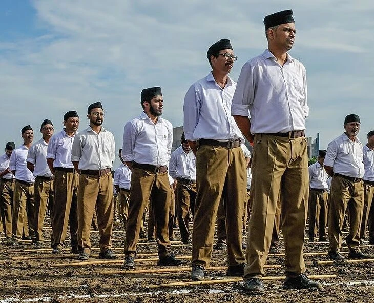 বরোদার এমএসইউ-তে বাধ্যতামূলক ‘সঙ্ঘ-পাঠ’! সিলেবাসে অন্তর্ভুক্ত আরএসএস-এর ইতিহাস ও ‘মোদী তত্ত্ব’