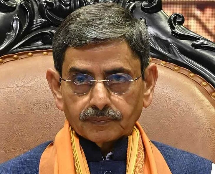 ভোটের আবহ কাটতেই প্রশাসনে বড় রদবদল, রাজ্যপালের নতুন সচিব হলেন সৌমিত্র মোহন